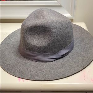 100% wool Grey women’s fedora hat